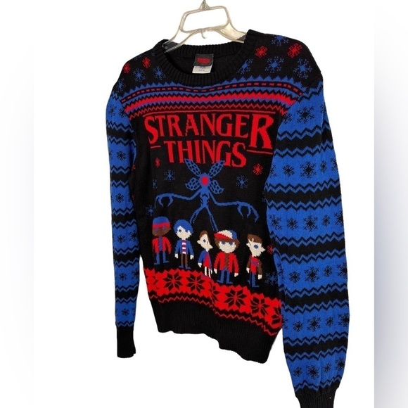 Stranger Things Ugly Christmas Sweater Netflix Limited Edition Mens Sz M Medium - Picture 4 of 13